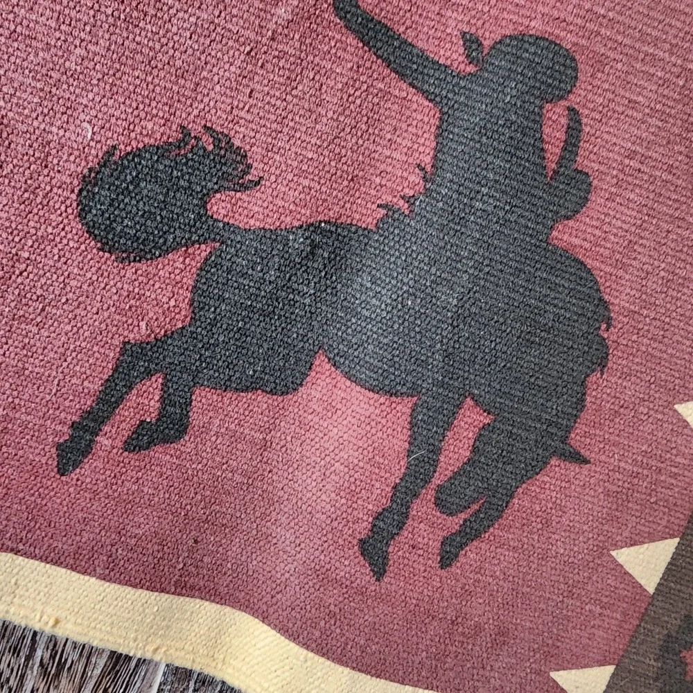 Cotton Stencil Southwestern Horse Cowboy Fringed‎ Placemat or Rug 19